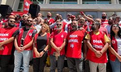 İzmir Büyükşehir Belediye ile DİSK arasında anlaşma sağlandı
