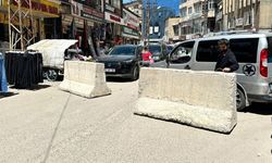 Yüksekova’da Sanat Sokağı Araç Trafiğine Kapatıldı