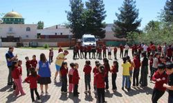 Cizre’de öğrenciler "Merkezim Her Yerde" Projesiyle doyasıya eğleniyor