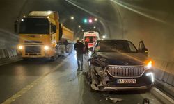 Güzeldere Tüneli'nde Maddi Hasarlı Kaza