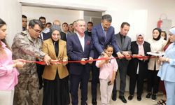 Hakkari’de 1940 ve 1960’lara ait gelinlikler sergilendi