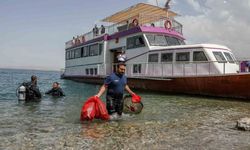 Van Gölü’nün dibinden çıkartılan atıklar pes dedirtti