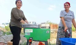 Antalya Büyükşehir Belediyesi'nden üreticiye makine desteği
