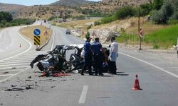 Malatya’da hafriyat kamyonu ile otomobil çarpıştı: 2 ölü