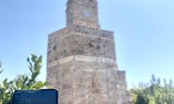 Antalya’nın simgesi Saat Kulesi’nin saati aylardır doğru zamanı göstermiyor