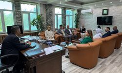 CHP’li Erdoğan, Yüksekova’da kurum ve STK temsilcileriyle buluştu