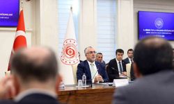 Işıkhan: "Özlük ve sosyal haklarda iyileştirmelerin yapılmasının önemli olduğunu tekrar vurgulamak istiyorum"