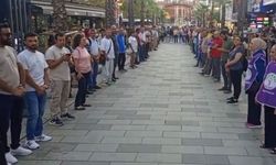 DEM Parti'den 'barış için insan zinciri' eylemi