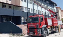 Esendere Belediyesi'nden Eğitime Destek: Yüksekova'daki Ortaokulun Boya İhtiyacı Karşılandı