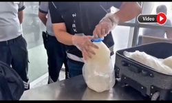 Yüksekova Havalimanında Süt şişesi içinde uyuşturucu yakalandı