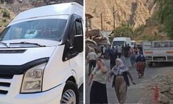 Hakkari’de yolcu dolu minibüs saldırıya uğradı: Muhtar darp edildi