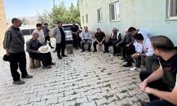 Yüksekova'da Şarbon hastalığına karşı üreticiler uyarıldı