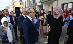 Malatya’da bin 130 konutun anahtarları hak sahiplerine teslim edildi