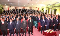 Bakan Tekin: "Biz büyük bir camiayız"