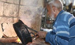 Şanlıurfa’da kalay ustası 75 yıldır mesleğini aşkla sürdürüyor