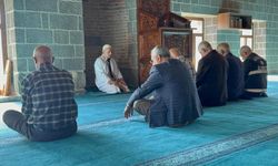 Bin yıllık camide cemaat abdest alamıyor