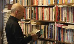 Bu kitaplarda sadece bilgiler değil, hatıralar da taşınıyor