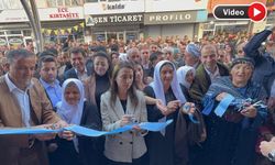 Hakkari DEM Parti İl Binası Hatimoğulları'nın katılımıyla açıldı