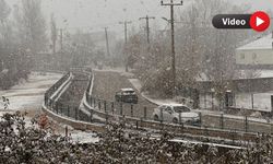 Yüksekova’da Mevsimin İlk Karı Şiddetini Arttırdı!