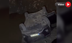 Hakkari-Yüksekova Karayolunda Kaza: Araç Dereye Uçtu, 2 Yaralı