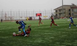 Hakkari Derbisinde Gülen Taraf Yüksekova Spor Oldu