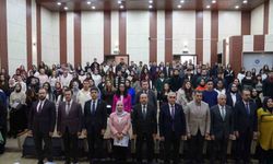 Erzurum’da "Avrupa Birliği Uluslararası İnsani Yardım Ağları" konuşuldu