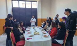 Yemekleri bu kez öğrenciler yaptı, anneler jüri oldu