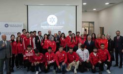 Erzurum Teknik Üniversitesi, ÜNİLİG Türkiye şampiyonluğunu kutladı