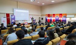 Ardahan’da "Teknofest Türkiye şampiyonluğu tecrübe paylaşımı" yapıldı