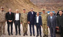 Vali Çelik, Şemdinli Konur Vadisinde Vatandaşlarla Buluştu