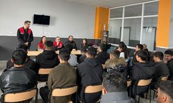 Yüksekova'da Liseli Gençlere Uygulamalı Tarım Dersi