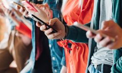 Öğrenciye ÖTV'siz akıllı telefon! Modeller belli oldu, tek bir şart var