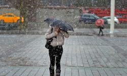 Ülke genelinde sağanak yağış hakim: Sıcaklıklar mevsim normallerinde seyredecek