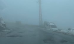 Hakkari’deki Sis Trafiği Olumsuz Etkiliyor