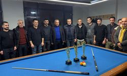 Yüksekova’da Üç Bant Bilardo Turnuvasına Yoğun İlgi