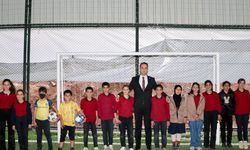 Kaymakam Demirci’den Serhatkale Halı Sahasına İnceleme