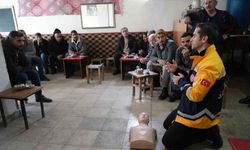 Sağlık ekipleri dağ köylerini tek tek gezerek ilk yardım eğitimi veriyor