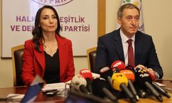 DEM Parti’den Kobani için uluslararası topluma acil çağrı: ‘Çocuklar donarak ölüyor’