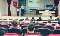 Siirt’te ’Kuduz Riskli Temas Bildirimi ve Profilaksi Uygulamaları’ eğitimi düzenlendi