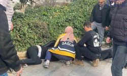 Sokakta vurulan baba ve 3 oğlundan biri hayatını kaybetti