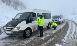 Jandarma Şemdinli’de Kış Tedbirlerini Anlattı