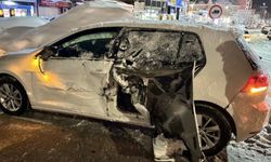 Yüksekova’da Maddi Hasarlı Trafik Kazası Meydana Geldi