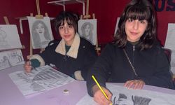 Engel tanımayan ikizlerin resim aşkı