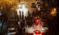 İranlı yetkili: Gösterilerde yaklaşık 2 bin kişi hayatını kaybetti