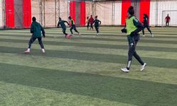 Yüksekova Spor–Galatasaray maçı olumsuz hava koşulları nedeniyle iptal edildi