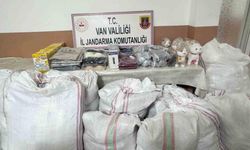 Başkale’de 3 milyon 250 bin TL değerinde kaçak malzeme ele geçirildi