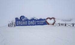 Ergan Dağı’nda kar rekoru: 2. etap teleski hattı kar altında