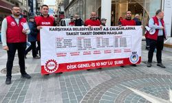 Karşıyaka Belediyesinde maaş alamayan işçiler sokağa döküldü