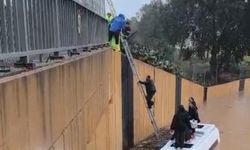 Adana’da metrekareye 138 kilogram yağış düştü, bin 257 su baskını meydana geldi