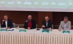 HÜDA PAR’dan ‘Ana Dilimi Seçiyorum’ paneli